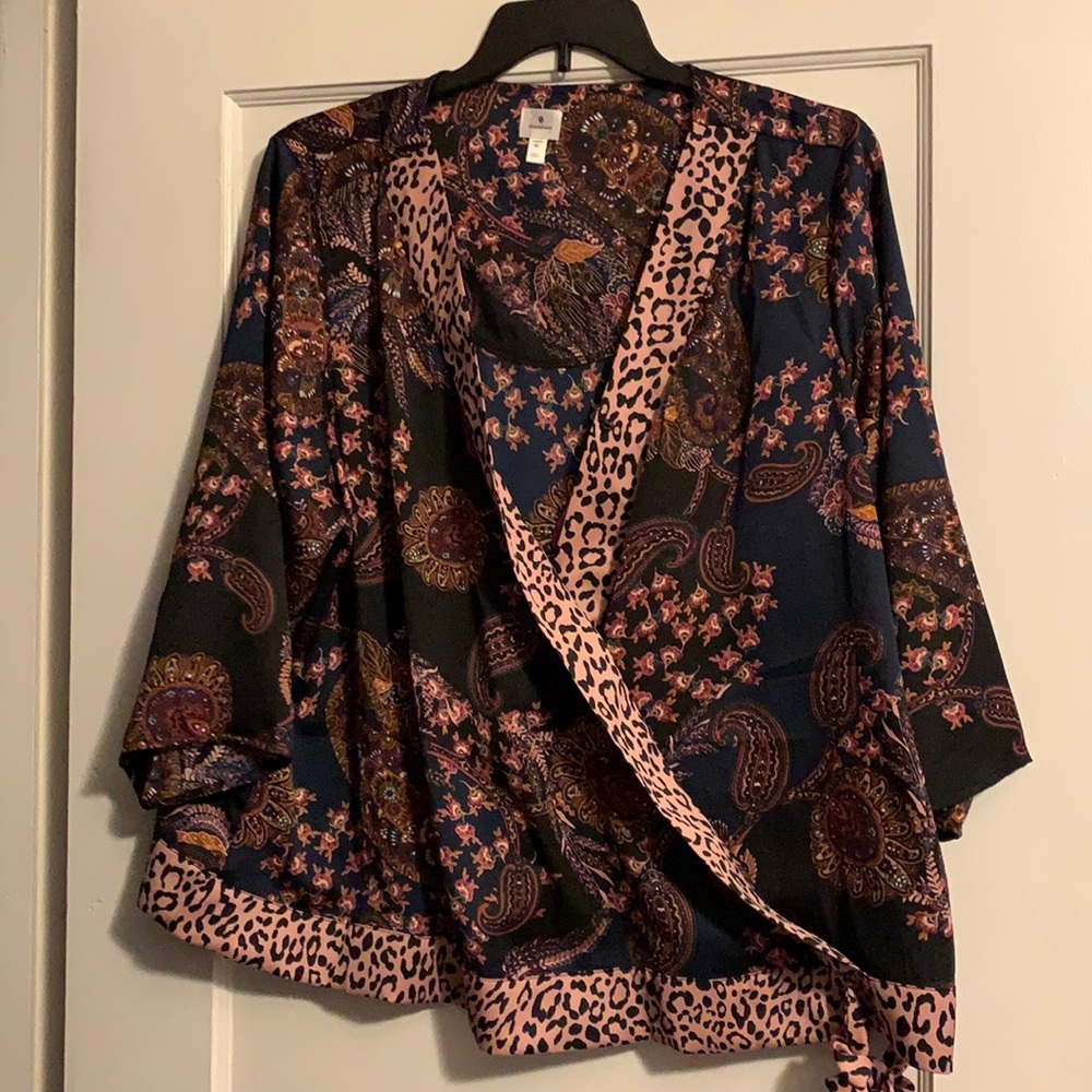 Beautiful blouse!